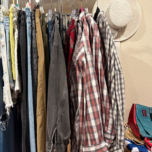 Unlisted Items🦊🦋 - Picture 5 of 6